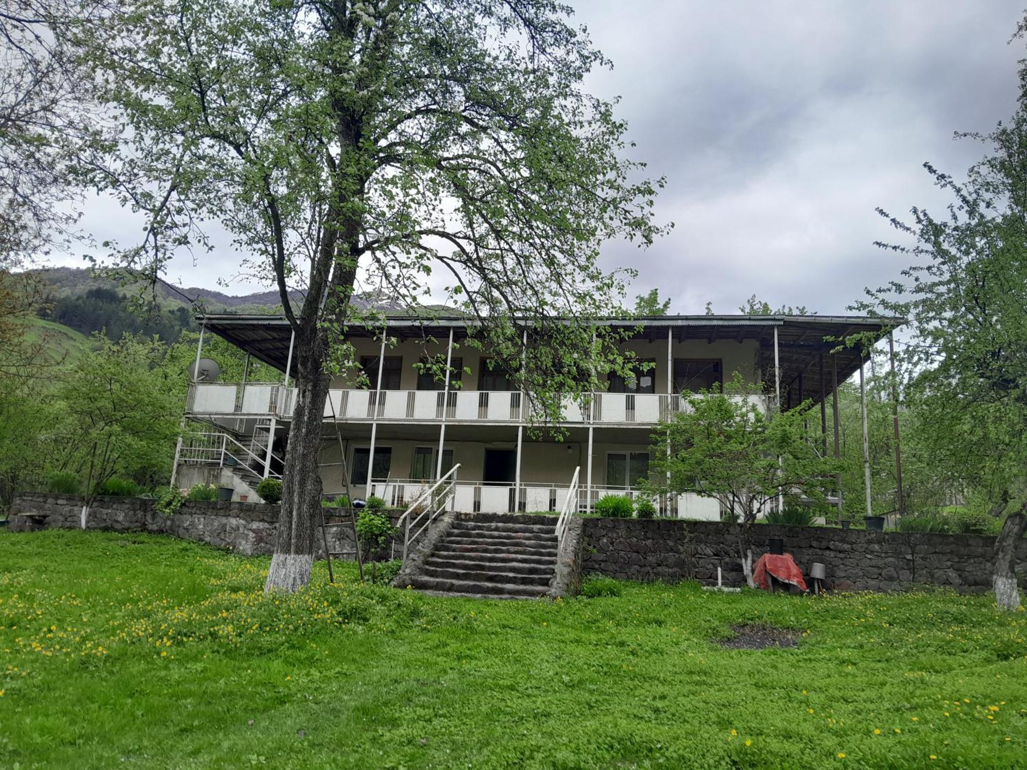 Mti House Hotel Kvesheti Exterior foto
