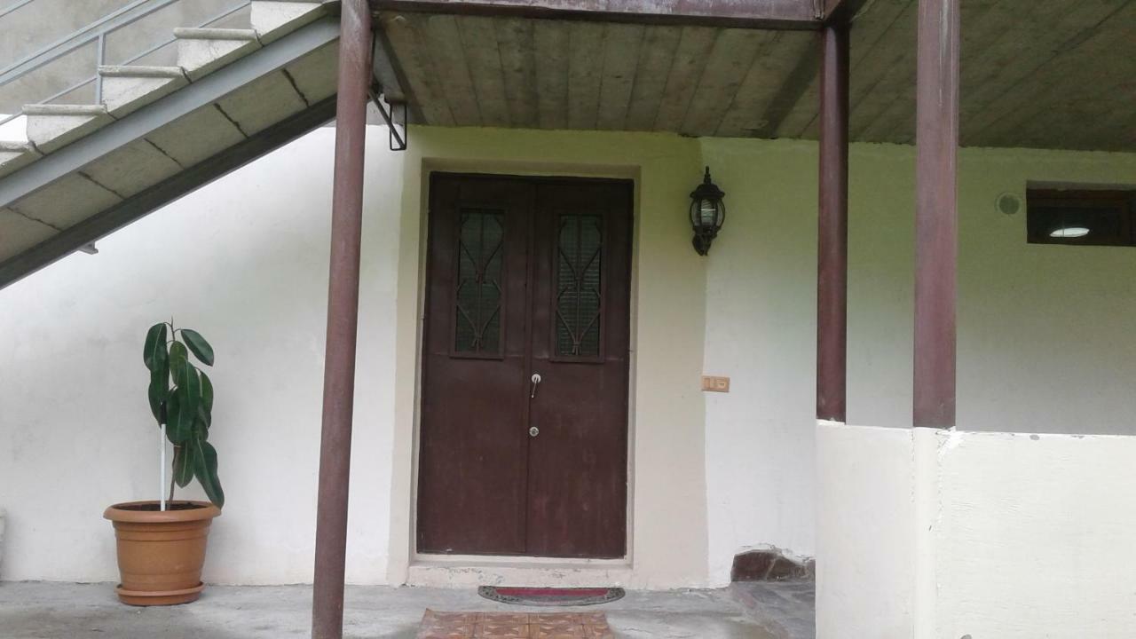 Mti House Hotel Kvesheti Exterior foto