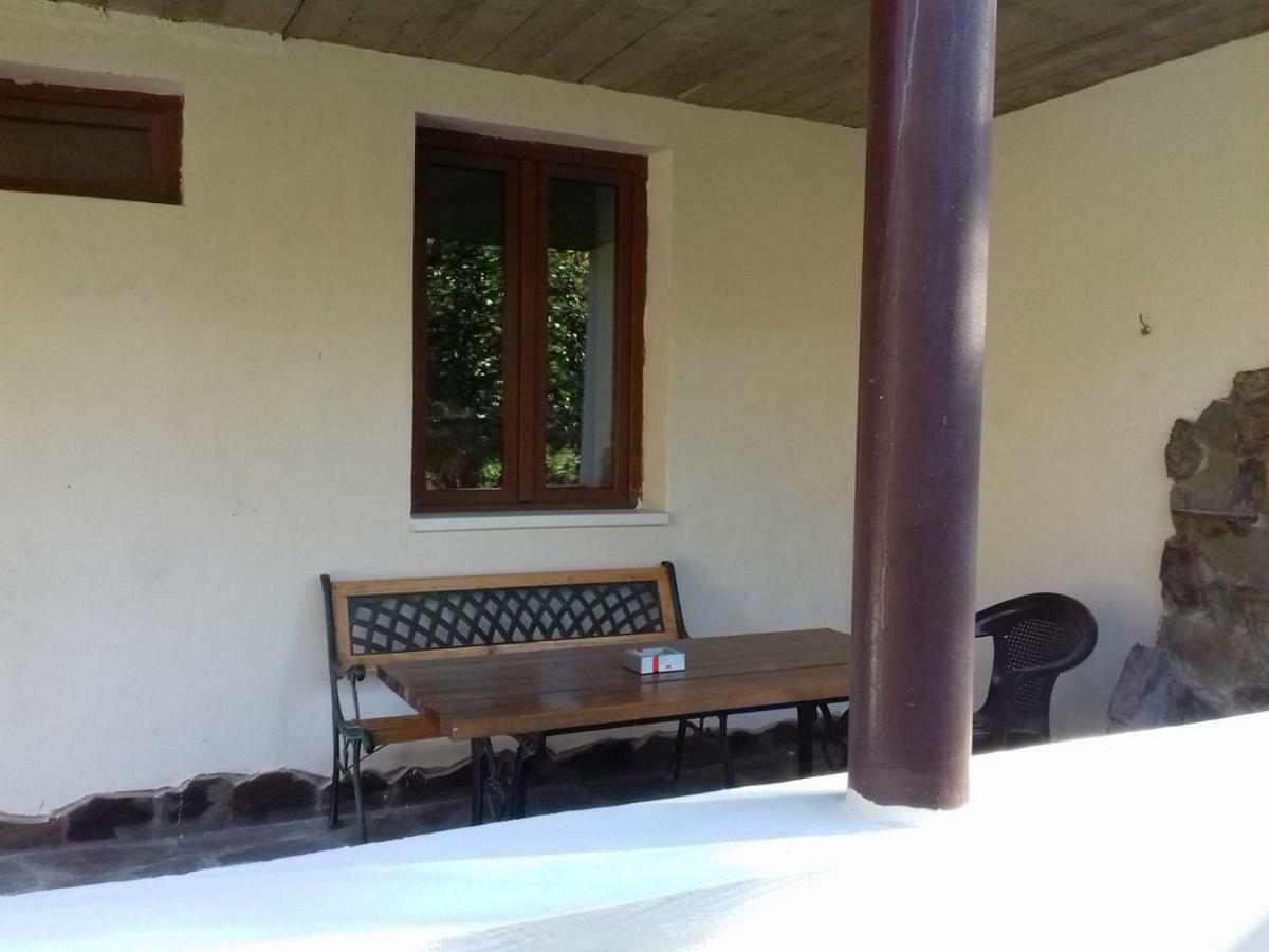 Mti House Hotel Kvesheti Exterior foto